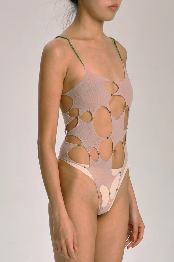 Rui Zhou R005 Series Pearl Chain Crotch Vest Suspender RUI-SS21-R005-OUHE Misty Rose